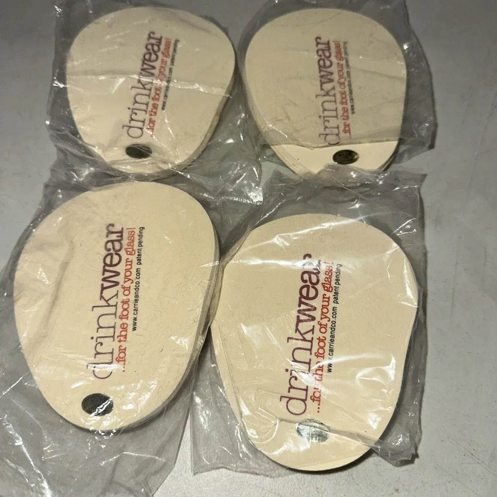 Set of 4 Drinkwear Flip Flop Coasters Attach to the Foot of a Wine Glass NWT
